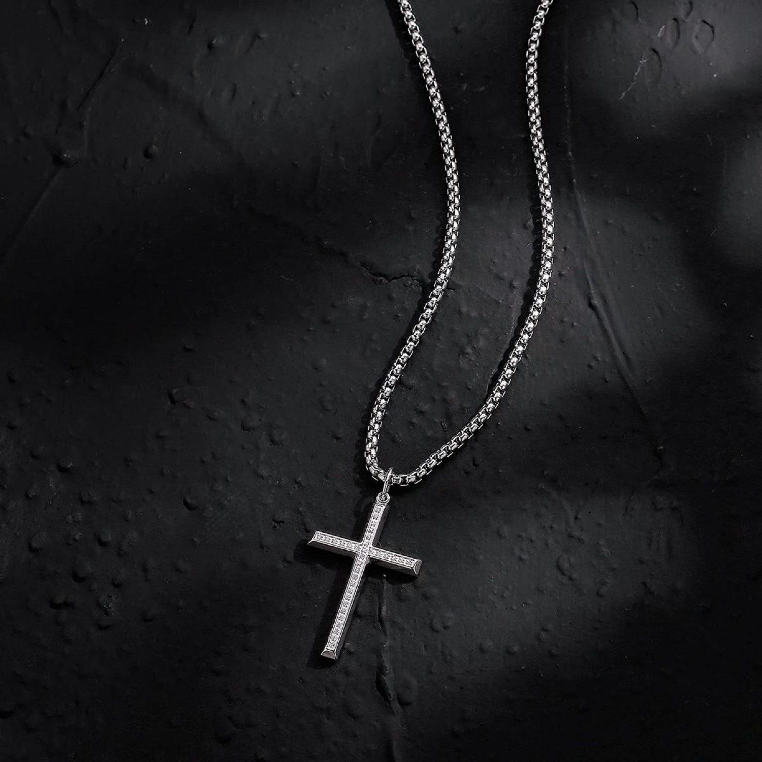 Box Cross Chain